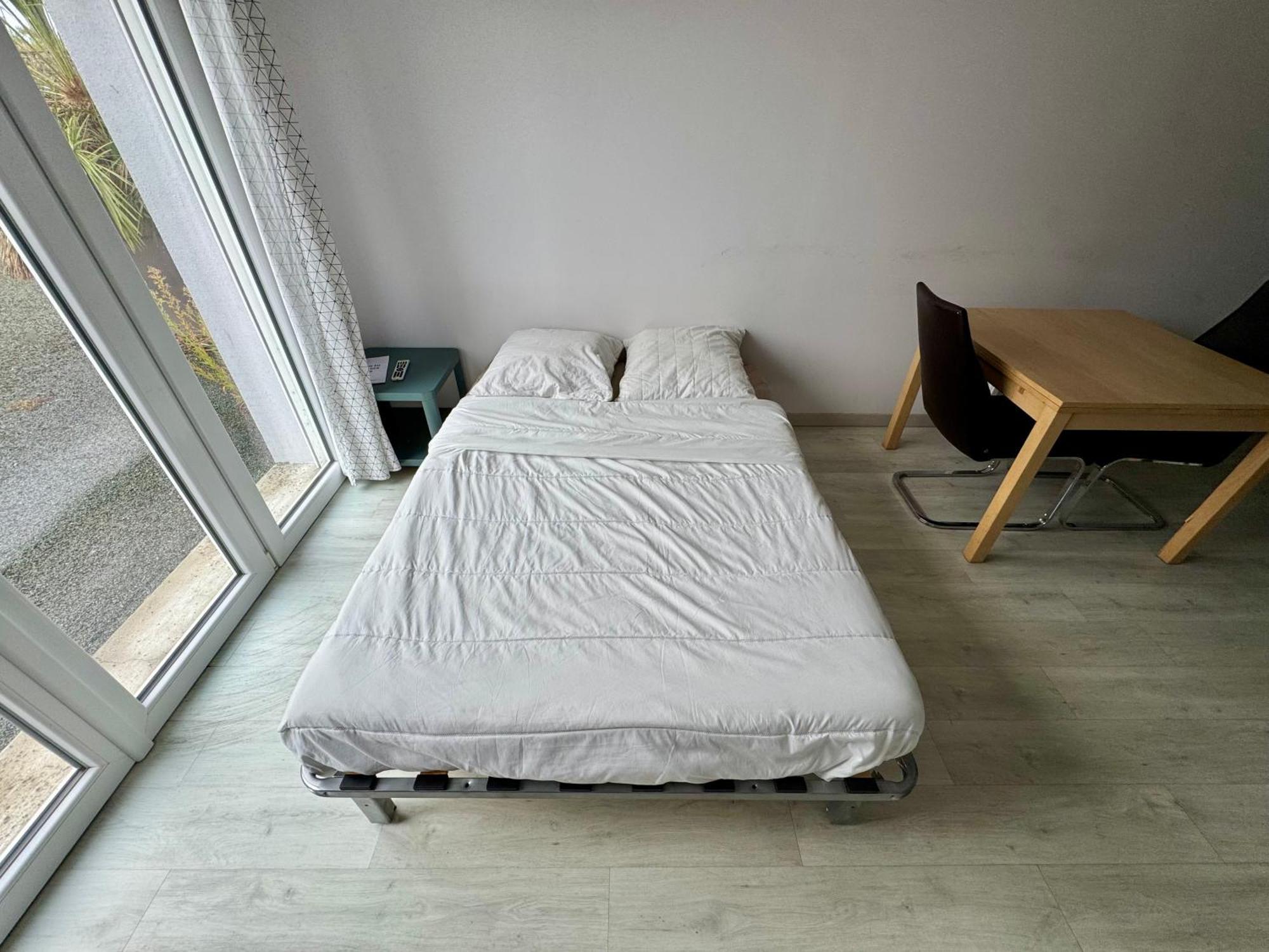 Domaine Des 5 Roses - Rose Rouge Apartment La Guierche Екстериор снимка